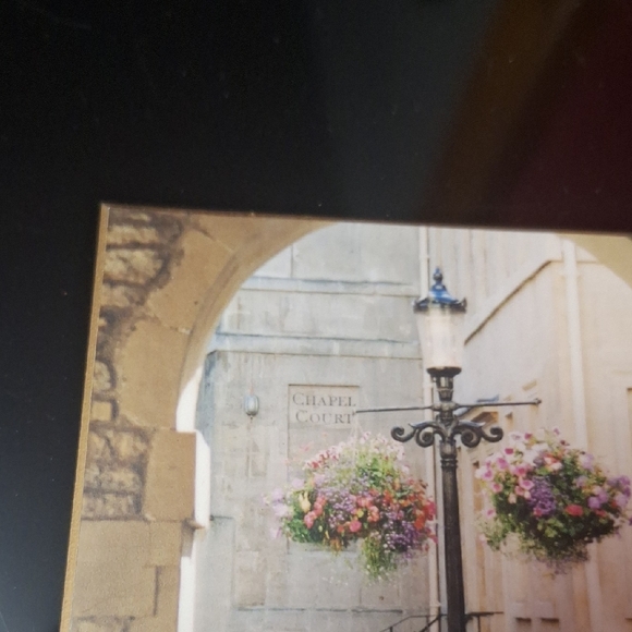 Vintage Qualex Canada Wood Wall Plaque - Chapel Court Street Scene - Picture 10 of 15